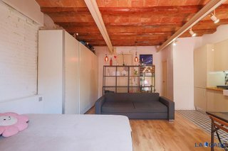 Piso en venta en Sants en Barcelona