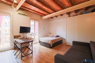 Piso en venta en Sants en Barcelona