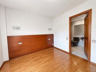 Piso en venta en Eixample Nord – La Devesa en Girona