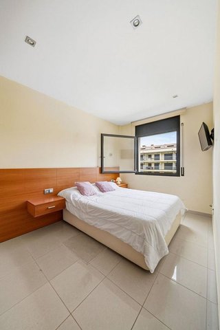 Piso en venta en Salatar en Roses