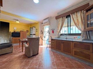 Chalet en venta en El Carmen - La Barrera en Lucena