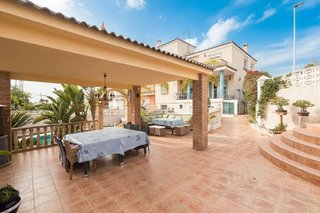 Chalet en venta en Jubalcoi en Elche