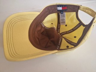 Gorra Tommy Jeans Amarilla Mujer