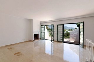 Casa adosada en venta en Los Naranjos - Las Brisas en Marbella
