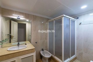 Casa adosada en venta en Los Naranjos - Las Brisas en Marbella