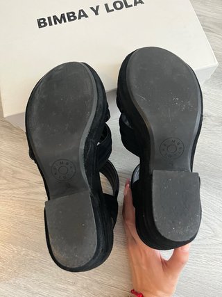 Sandalias BIMBA Y LOLA Negras