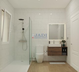 Chalet en venta en Los Llanos - Av. de los Estudiantes en Valdepeñas