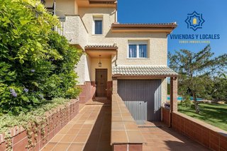 Chalet en venta en Otura