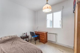 Piso en venta en Pajaritos - Plaza de Toros en Granada