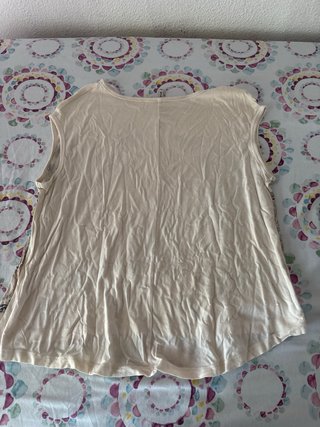 Camiseta Stradivarius Beige Estampada