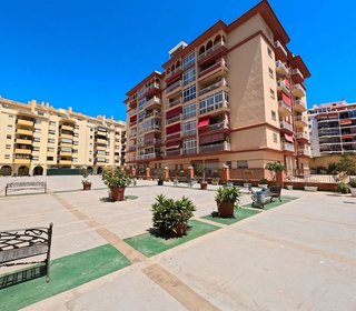 Piso en venta en Los Boliches en Fuengirola