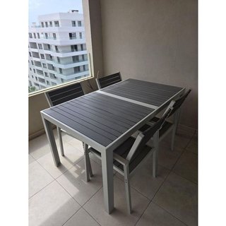 Piso en venta en Nueva Andalucía centro en Marbella