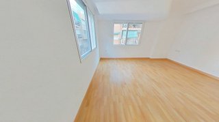 Piso en venta en Carolinas Bajas en Alicante