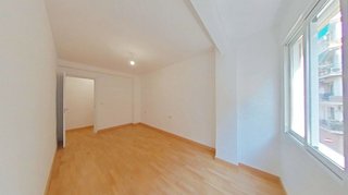 Piso en venta en Carolinas Bajas en Alicante