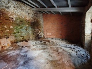 Casa en venta en Cee