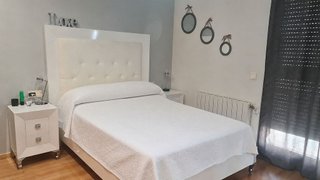 Casa adosada en venta en Núcleo Urbano en Pobla de Vallbona (la)