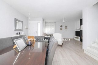 Chalet en venta en El Valle en Lucena