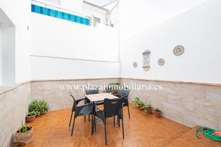 Chalet en venta en El Valle en Lucena