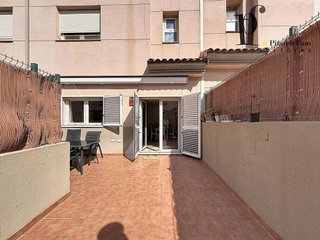 Casa adosada en venta en Núcleo Urbano en Pobla de Vallbona (la)