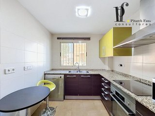 Casa adosada en venta en Núcleo Urbano en Pobla de Vallbona (la)