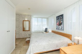 Piso en venta en Los Arqueros-Puerto del Almendro en Benahavís