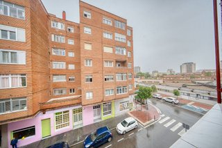 Piso en venta en Delicias en Valladolid