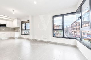 Piso en venta en Guanarteme en Palmas de Gran Canaria(Las)
