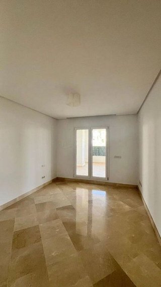 Piso en venta en Los Naranjos en Marbella