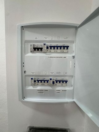 Piso en venta en Fondo en Santa Coloma de Gramanet