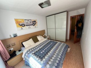 Piso en venta en Fondo en Santa Coloma de Gramanet