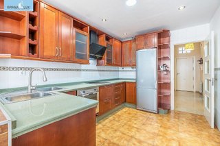 Casa adosada en venta en Huétor Vega
