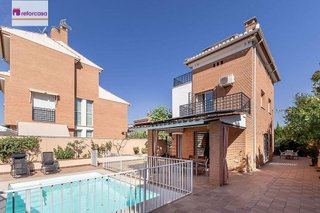 Chalet en venta en Huétor Vega
