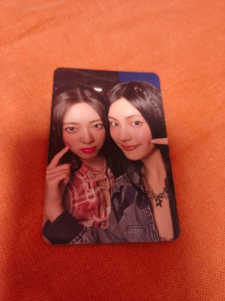 Photocard Itzy Gold