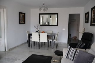 Piso en venta en Zona Puerto Deportivo en Fuengirola