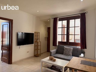 Piso en venta en La Goleta - San Felipe Neri en Málaga