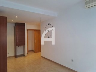 Piso en venta en Ca n'Aurell en Terrassa