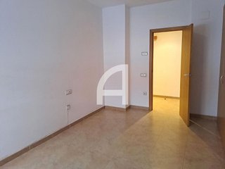 Piso en venta en Ca n'Aurell en Terrassa
