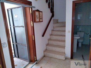 Casa adosada en venta en Colores - Entreparques en Sevilla