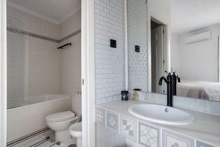 Casa adosada en venta en Nueva Andalucía centro en Marbella