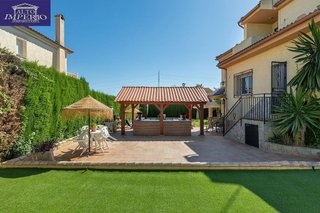 Chalet en venta en Otura