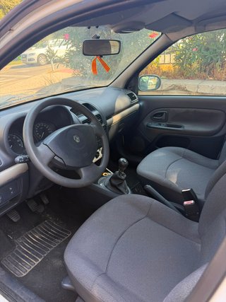 Renault Clio 2005