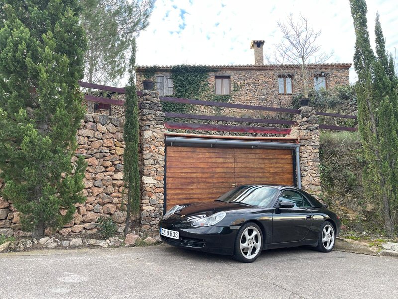 Porsche 911 2001 - foto 1
