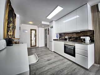 Piso en venta en Playa Bajadilla - Puertos en Marbella