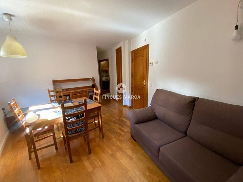 2-bedroom flat for sale in Les Bons, Encamp · 3 of 60