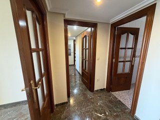 Piso en venta en Renfe - Bulevar 1º y 2º Fase en Jaén