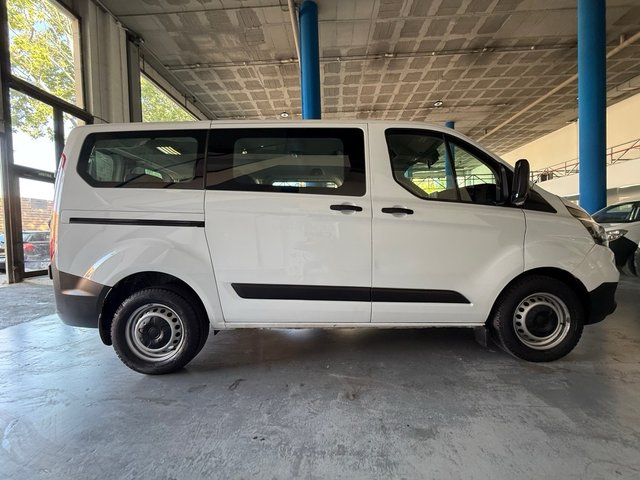 FORD TRANSIT CUSTOM 2.0 Tdci Ambiente Combi 9 plz.