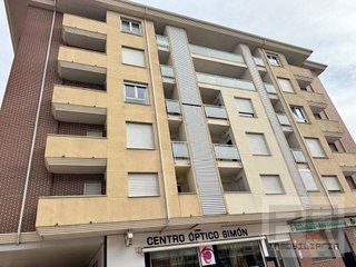 Piso en venta en Universidad en Ávila