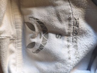 Sudadera unisex con capucha y estampado
