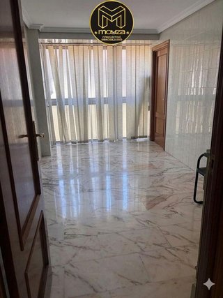 Piso en venta en Avda de Madrid - Pº de la Estación en Jaén