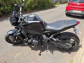 Yamaha MT-09 Negra